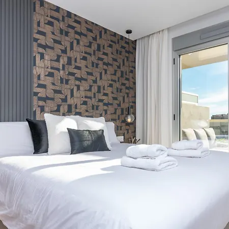 Serenity In Style: Luxury La Cala Golf Getaway
